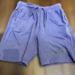 GAP 紫 ハーフパンツ バックポケット付き