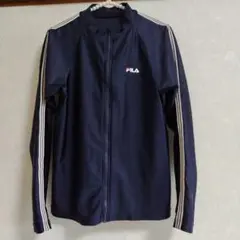 新品・未使用【FILA】ネイビー ラッシュガード 160〜170