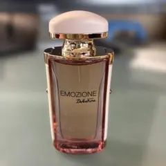 サルヴァトーレフェラガモ　ドルチェ香水30ml