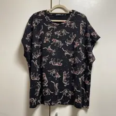 黒ヒョウ柄カットソー