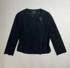 黒 テーラードジャケット