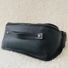 【美品】FURLA ボディバッグ ショルダーバッグ 斜め掛け 黒 ヒップバッグ