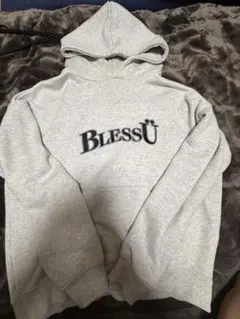 BLESSU ロゴ パーカー グレー
