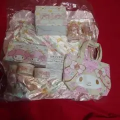 おまとめ一番くじ　リズリサ✕マイメロディ 4点です(^^)