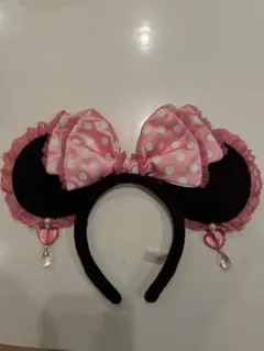 ディズニー カチューシャ 黒耳 ピンクリボンレース