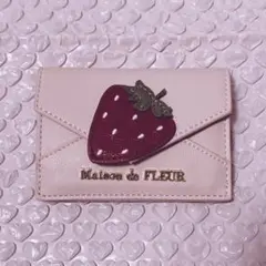 Maison de FLEUR メゾンドフルール カードケース 名刺入れ いちごのサムネイル