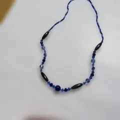 青系ビーズのネックレス