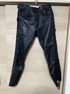 クシタニ　KUSHITANI パンチングレザーパンツ　L/2W クシタニ KUSHITANI パンチングレザーパンツ L/2W - メルカリ