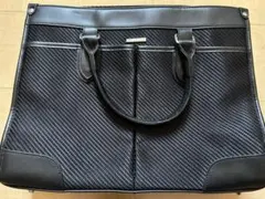 ビジネスバッグ ブラック 合成繊維とレザー