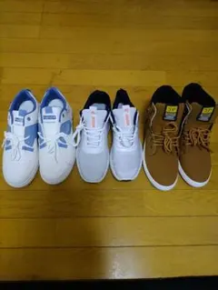 ☆新品☆未使用品☆スニーカー3点セット☆