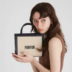 FURFUR ロゴ入りショルダーバッグ　ストローバッグ　夏バッグ