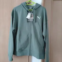 PUMA パーカー S