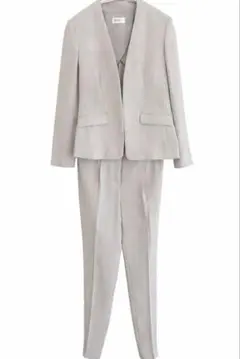 【プラステ】セットアップ ノーカラー　テーパードパンツ