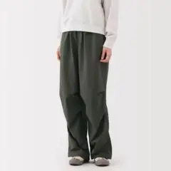 無印良品 ユーティリティー イージーワイドパンツ