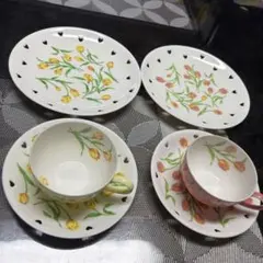 チューリップ柄カップ＆ソーサー＆デザート皿セット　新生活、ペアカップ