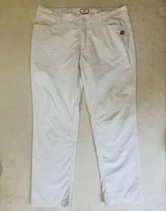 Item thumbnail for item f0fe2a7c-0cdf-48ae-bc36-42f32760d49c