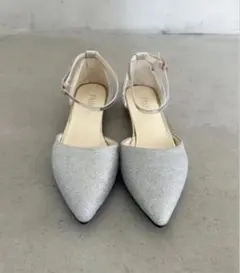 グリッターストラップパンプス シルバー フラットシューズ
