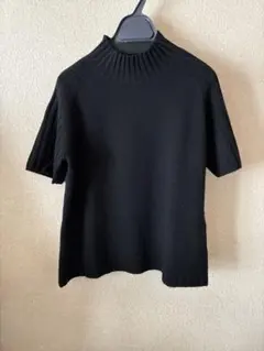 袖、ネックリブ編みハイネック半袖ニット カシミヤ　100 Lサイズ
