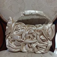 Reflect 花モチーフ パーティーバッグ ベージュ