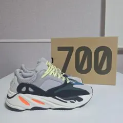 Yeezy Boost 700