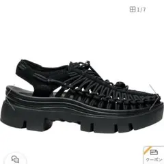 KEEN UNEEK サンダル 厚底 ブラックのサムネイル