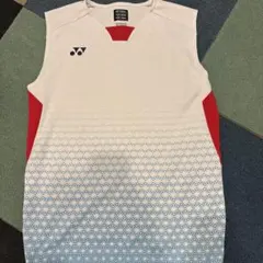YONEX ノースリーブウェア Lサイズ ホワイト/レッド YONEX ノースリーブシャツ ホワイト レッド - メルカリ
