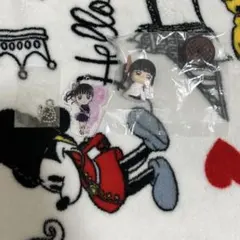 鬼滅の刃　栗花落カナヲ　アクリルキーホルダー　チャーム　フィギュア　スタンド