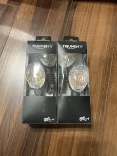 Triumph 純正 ウィンカー　1台分のサムネイル