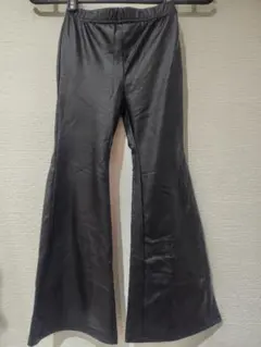 SHEIN 黒 フレアパンツ 9Y