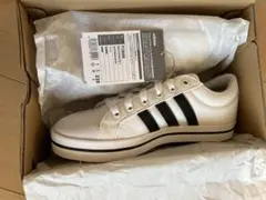adidas FV8086 スニーカー 235