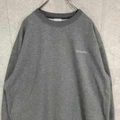 コロンビア　刺繍ロゴスウェット　ビックサイズ　裏起毛　古着 2XL