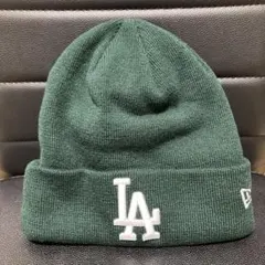 セール中　NEW ERA ニューエラ　ニット帽　ビーニー　グリーンＸホワイト