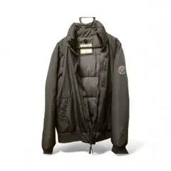 アバクロンビー&フィッチ　ダウンジャケット アウター メンズ ブラック