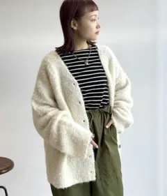 w closet ブークレ起毛ロングカーディガン
