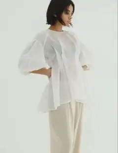 べべ様専用【新品未使用】CLANEシアープレイドボリュームスリーブトップス正規品