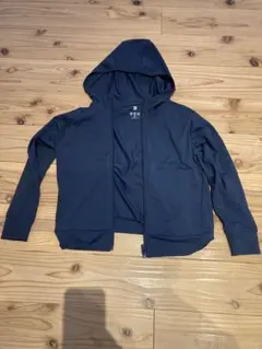 UNIQLO エアリズムUVカットフルジップパーカ　130