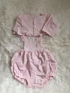 ❣️クレージュ❣️ピンクボレロ&ロンパース 80cmのサムネイル