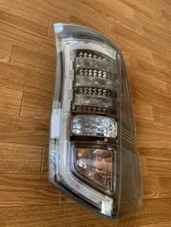 ステップワゴン LED テールライト テールランプ STANLEY W0587 ステップワゴン LED テールライト テールランプ STANLEY W0587 - メルカリ