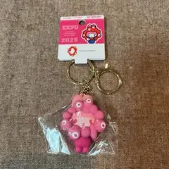 サンリオ　ミャクミャク　立体マスコット 推しカラー　キーホルダー　マイメロディ