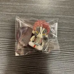 アニメキャラクター フィギュア バッジ セット