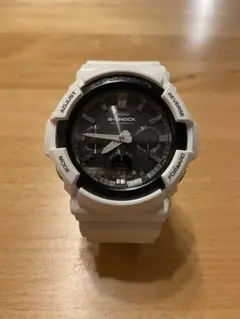 CASIO G-SHOCK GAW-100B ホワイト