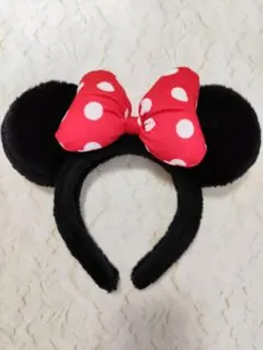 ディズニー　ミニーマウス　カチューシャ　水玉　リボン