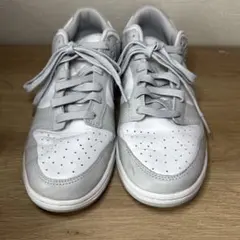 NIKE DUNK LOW グレー ホワイト スニーカー