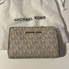 マイケルコース 二つ折り財布