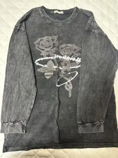 グレー バラプリント オーバーサイズ長袖Tシャツ