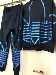 adidas＊ビッグロゴジャージセットアップ