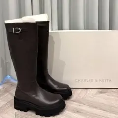新品！♡CHARLES & KEITH ♡ロングブーツ ダークブラウン　35のサムネイル