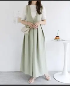 中古　春夏　妊婦　きれいめツイルVネックフレアワンピースのサムネイル