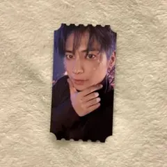 Item thumbnail for item 7edcec98-341f-47b5-8304-0239c26742a7