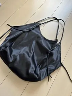 Item thumbnail for item 2b3dd2b5-af33-4d52-b2c1-58f1ff8683be